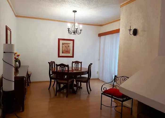Steinhaus Homero Apartment